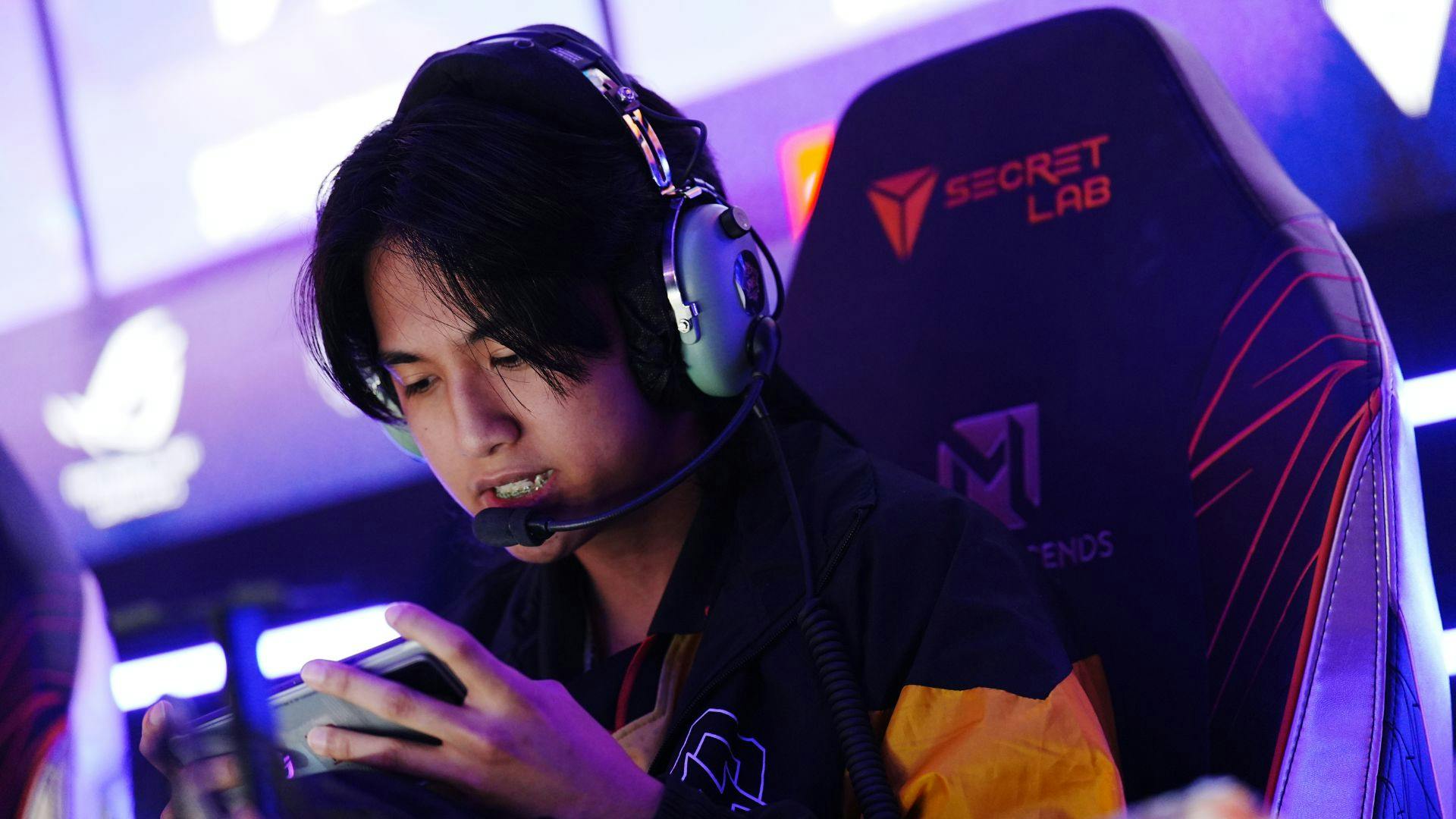 Fnatic ONIC PH stays undefeated in M6 World Championship with dominant win over CFU Gaming